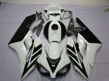 Black and White Design 2004-2005 Honda CBR1000RR Motorcycle Fairing