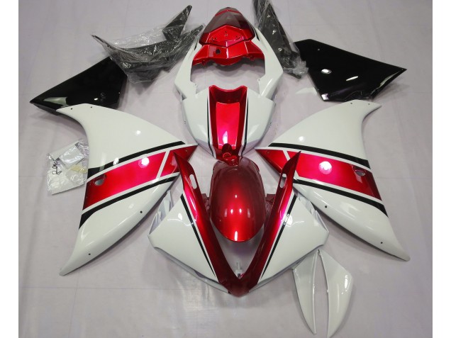 Gloss White and Metallic Red 2009-2011 Yamaha R1 Motorcycle Fairing