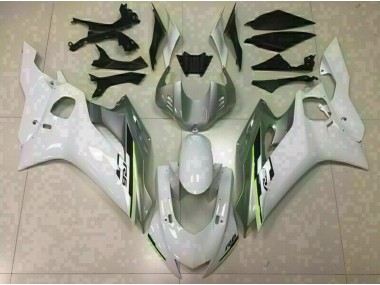 Gloss White and Silver 2017-2021 Yamaha R6 Motorcycle Fairing